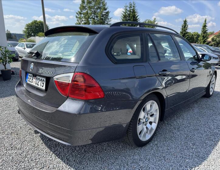 BMW Řada 3 7