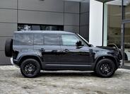 Land Rover Defender 8