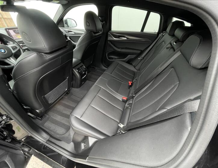 BMW X4 17