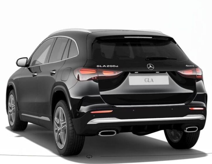 Mercedes-Benz GLA 4