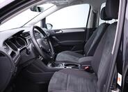 Volkswagen Touran 11
