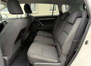Toyota Verso 10