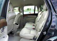 Volvo XC90 36