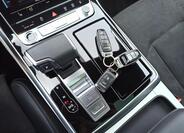Audi Q8 21