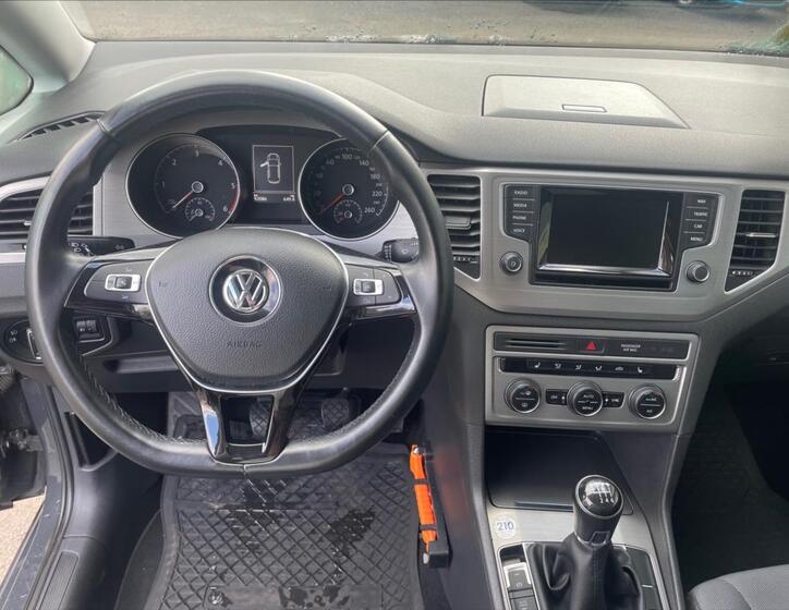 Volkswagen Golf Sportsvan 13