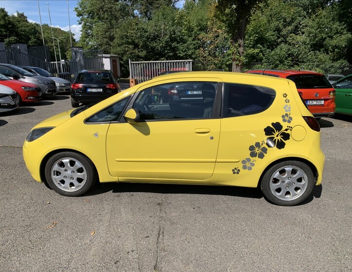 Mitsubishi Colt 8