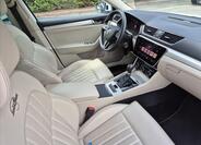 Škoda Superb 13