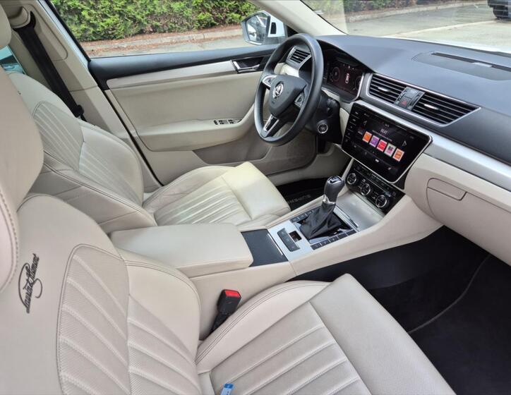 Škoda Superb 13