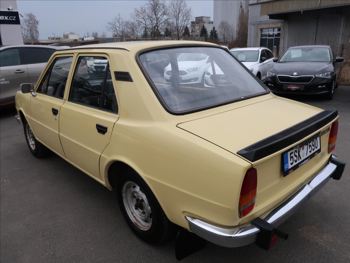 Škoda 105