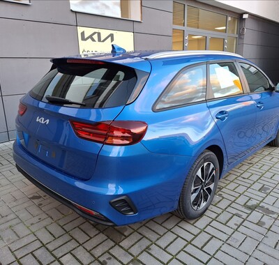KIA Ceed 4