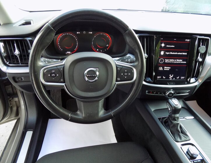 Volvo V60 23