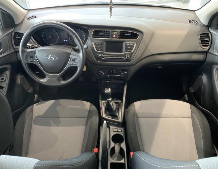 Hyundai i20 14