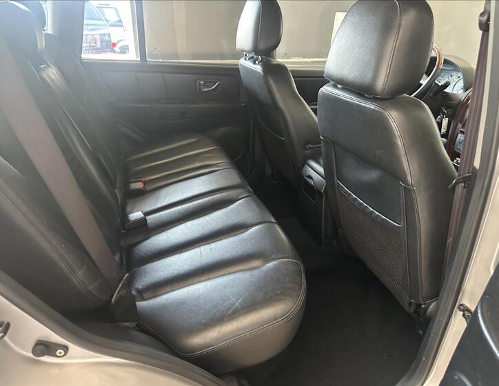 Hyundai Terracan 17