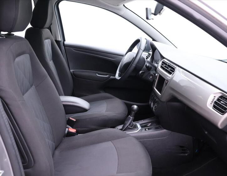 Citroën C-Elysée 11