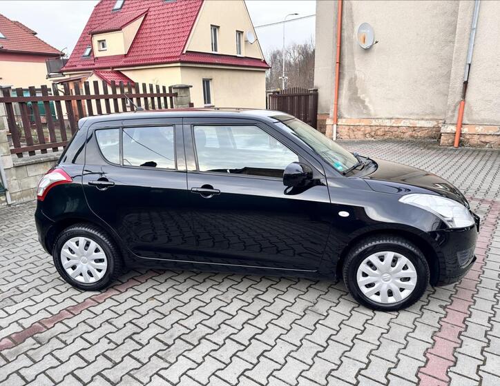 Suzuki Swift 2