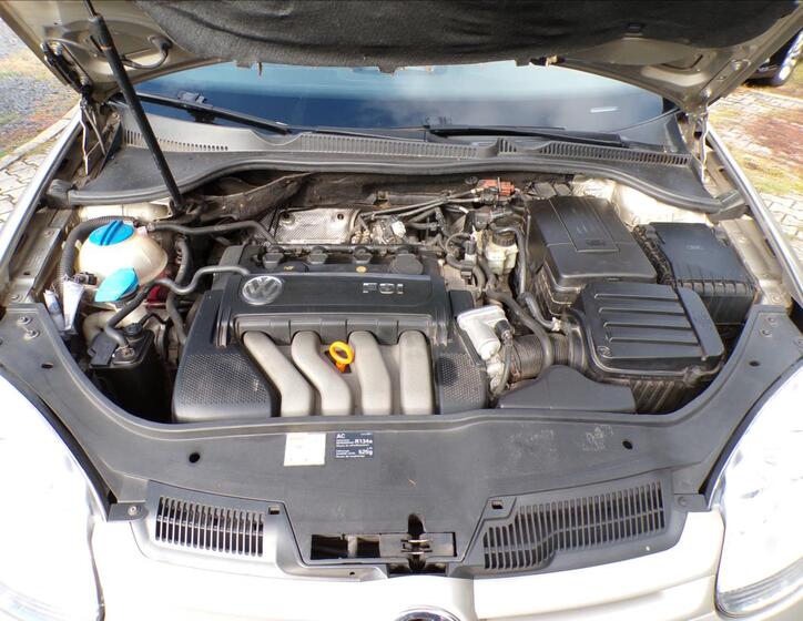 Volkswagen Golf 18