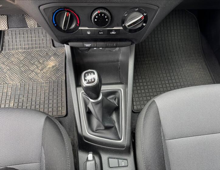 Hyundai i20 17