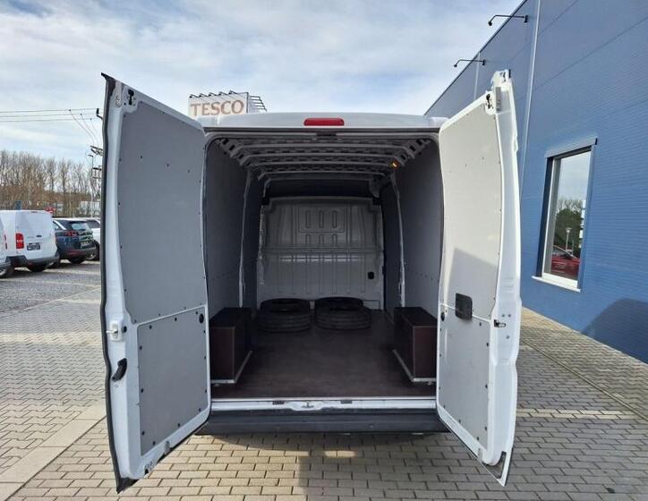 Peugeot Boxer 11