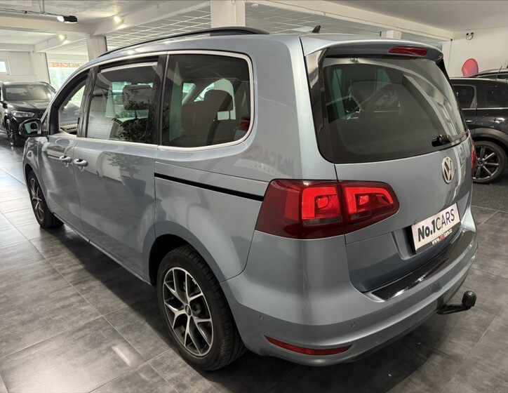 Volkswagen Sharan 4