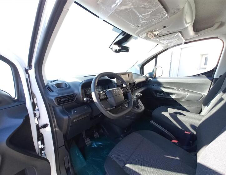 Toyota ProAce City 9