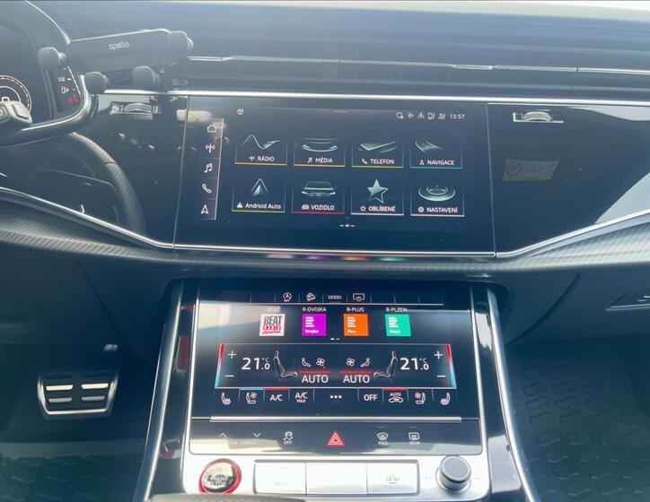 Audi RS Q8 29