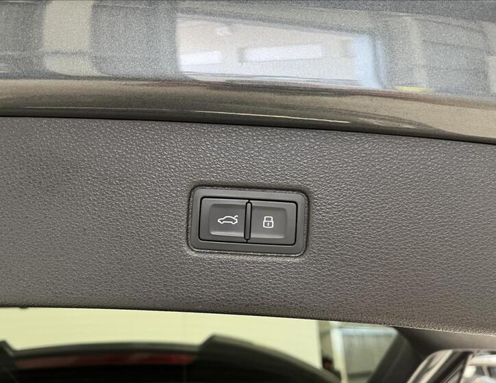 Audi Q7 41