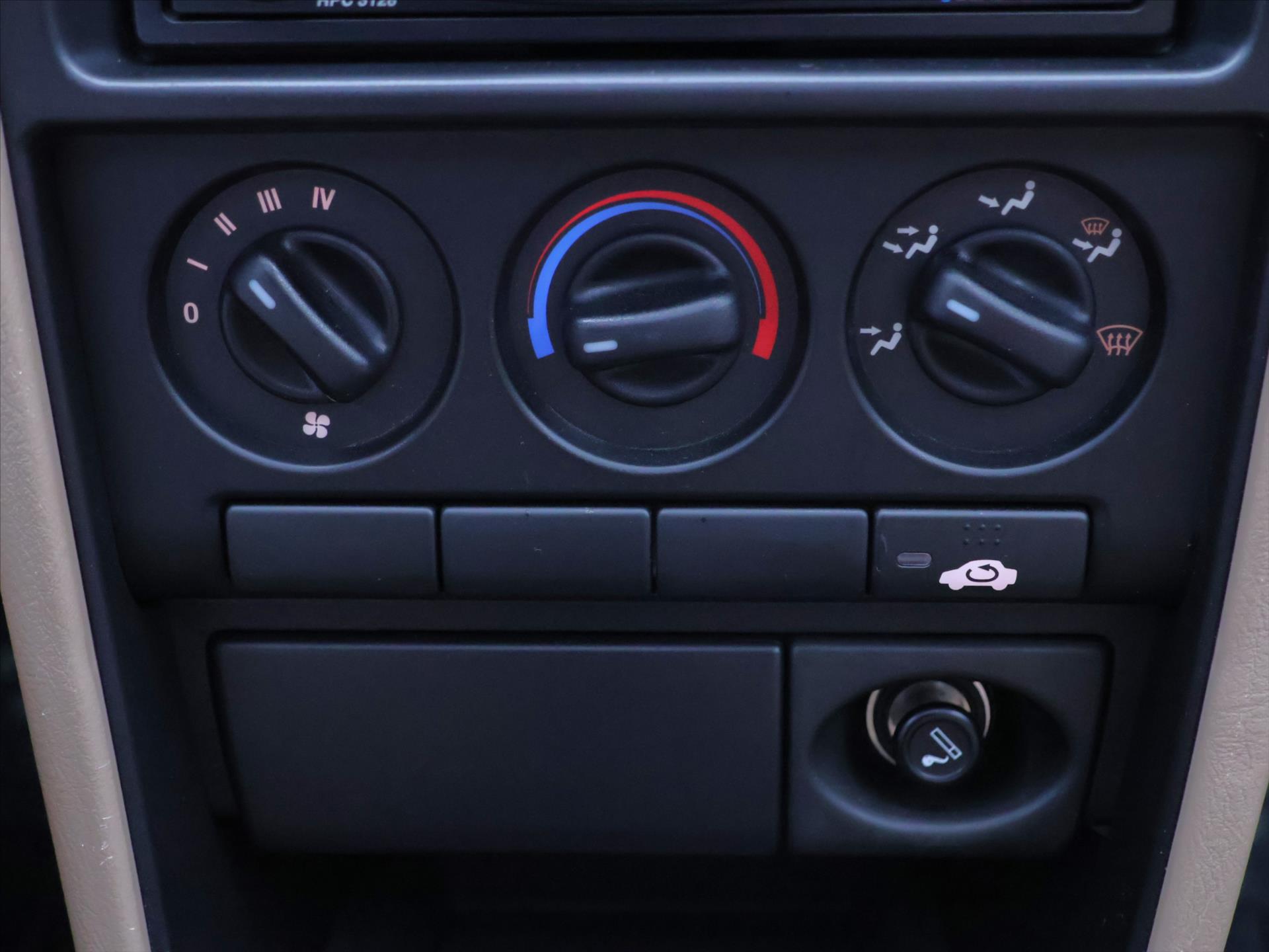 Rover 400