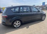 Ford S-MAX 5
