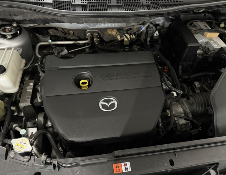 Mazda 5 34
