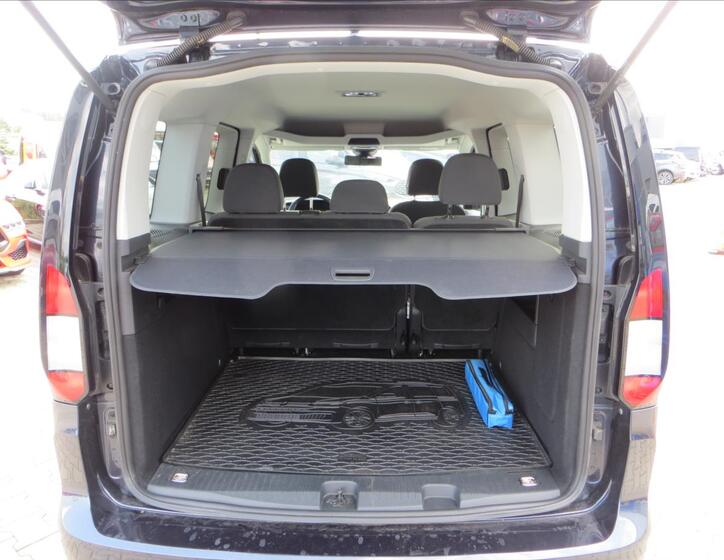 Ford Tourneo Connect 11