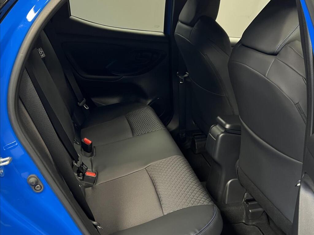 Toyota Yaris 14