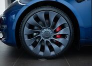 Tesla Model 3 20