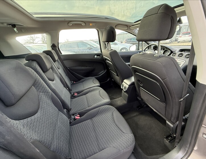 Peugeot 308 23