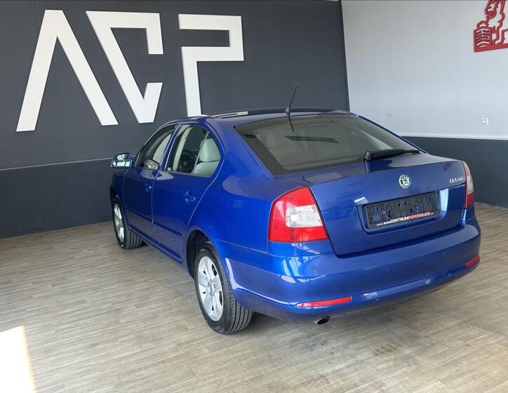 Škoda Octavia 9