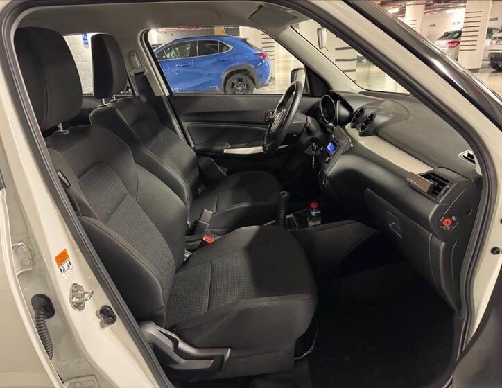 Suzuki Swift 9