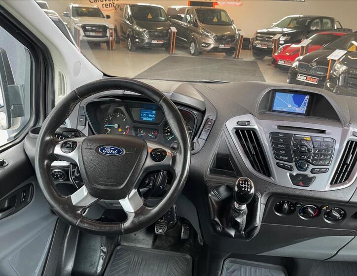 Ford Transit Custom 13