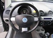 Volkswagen New Beetle 12
