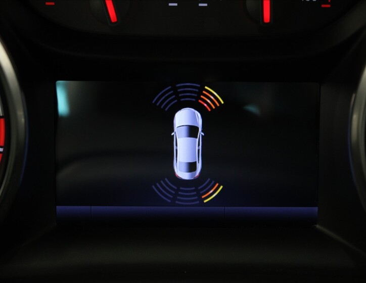 Opel Insignia 10