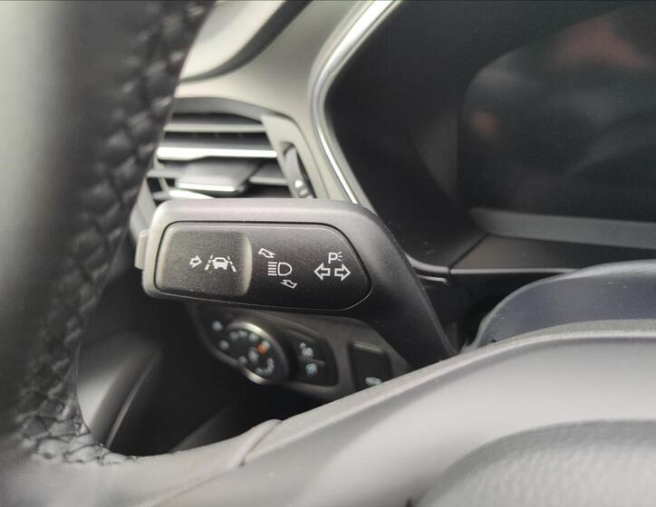 Ford Focus 25