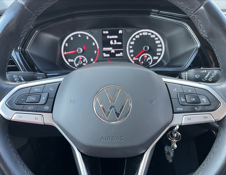 Volkswagen T-Cross 23