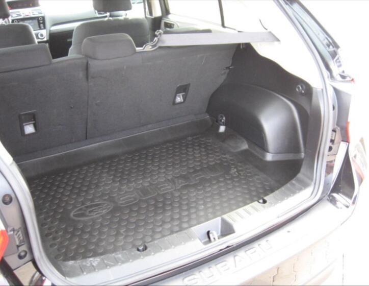 Subaru Impreza 9