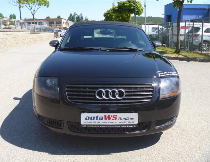 Audi TT 2