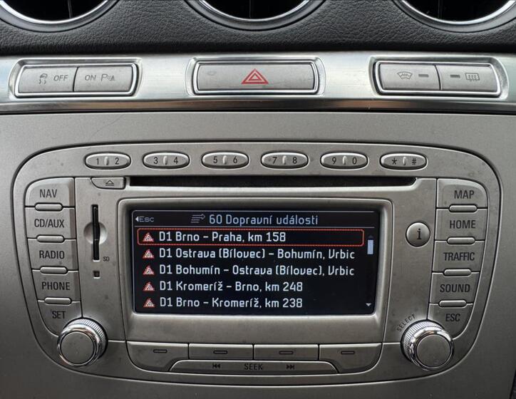 Ford Galaxy 42