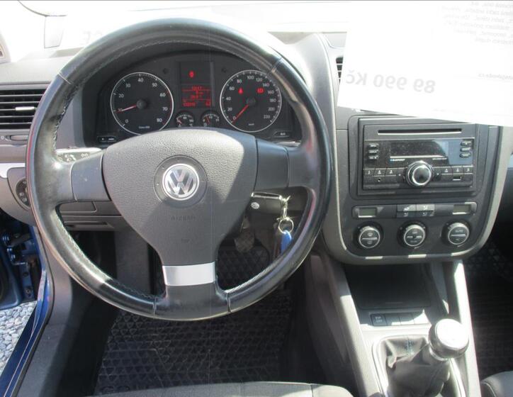Volkswagen Golf 13