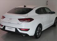 Hyundai i30 4