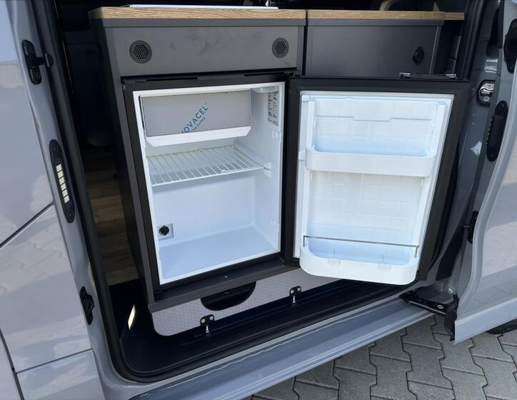 Ford Tourneo Custom 27