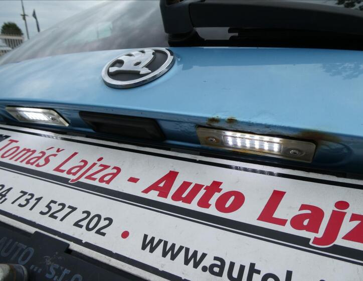 Škoda Roomster 16