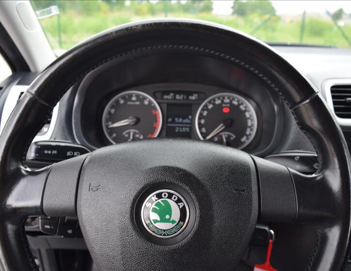 Škoda Fabia 33