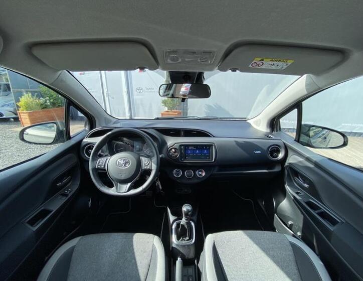 Toyota Yaris 14