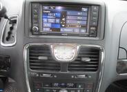 Chrysler Town & Country 19
